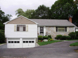 25 Bound Brook Rd, Newton, MA 02461-2014