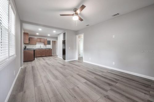 1806 Comanche Ave, Tampa FL  33610-8224 exterior