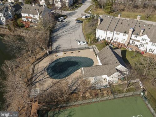 150 Daylesford Blvd, Berwyn PA 19312-2525 exterior