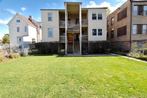 32 Menard Ave, Chicago IL  60644-3834 exterior