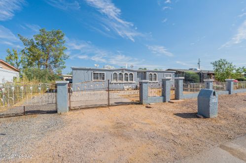 6862 Rocking Chair, Tucson, AZ 85757-9504
