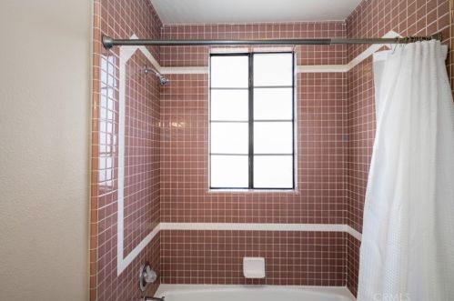 8079 Golden Star Ave, Riverside CA 92506-5710 exterior