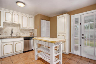 3752 Captain Dreyfus Ave, Phoenix, AZ 85032-6637