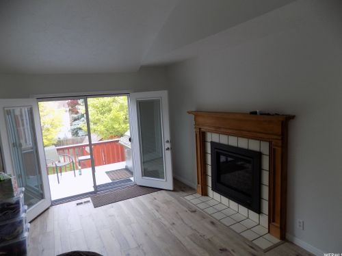 9139 Cripple Crk Cir, Taylorsville UT exterior