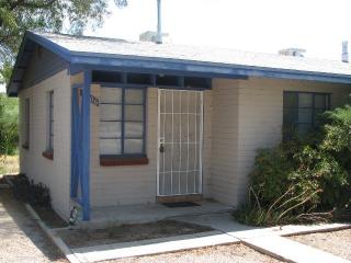 2604 Martin Ave, Tucson AZ  85719-3126 exterior