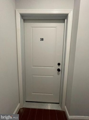 615 11th St, Philadelphia, PA 19147-1901