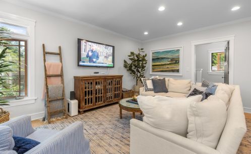 2703 Agatite Ave, Chicago IL 60630-3501 exterior