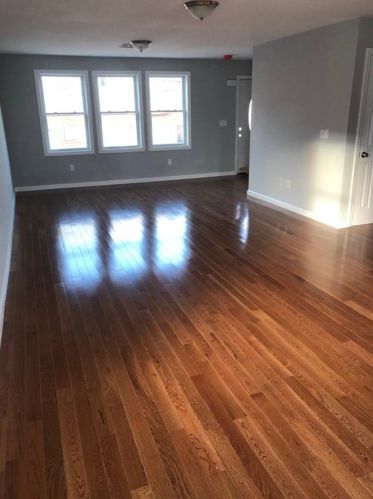 148 High St, Woonsocket, RI 02895-4311