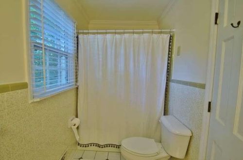 864 Chattahoochee Dr, Gainesville GA 30501-2303 exterior