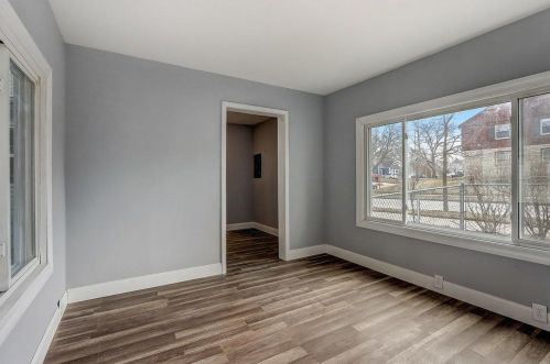 3379 57, Milwaukee WI 53218-4217 exterior