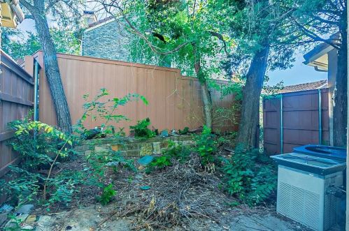 2606 Entrada Blvd, Irving TX exterior