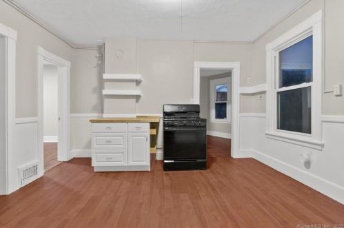 49 Belden St, New Britain CT  06051-2801 exterior