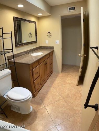 8030 Casas Cameo, Tucson AZ 85742-9781 exterior