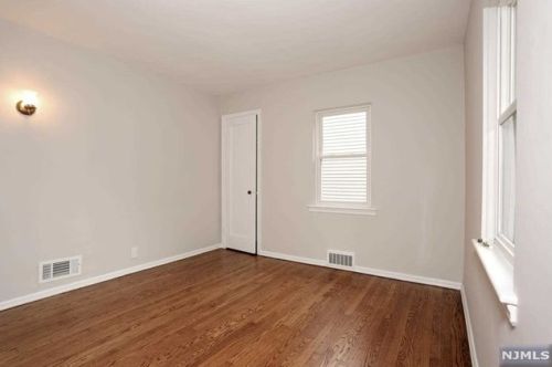 61 Birch Rd, Dumont NJ 07628-2010 exterior