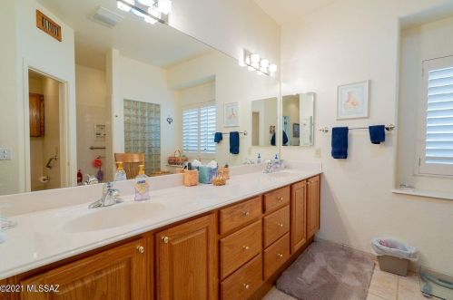 917 Placita Hermosura, Green Valley AZ 85614-4769 exterior