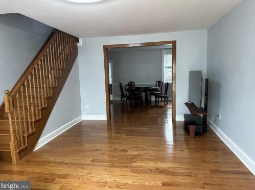 3044 Knorr St, Philadelphia PA  19149-2505 exterior