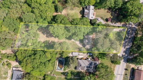 1270 Riverside Dr, Gainesville GA 30501-1830 exterior