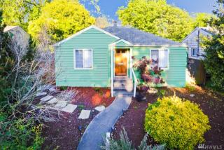 5020 Fauntleroy Way, Seattle WA  98136-1217 exterior