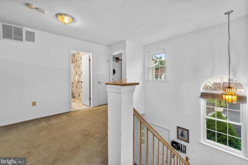 11 Revere Ct, Trenton NJ 08628-3610 exterior