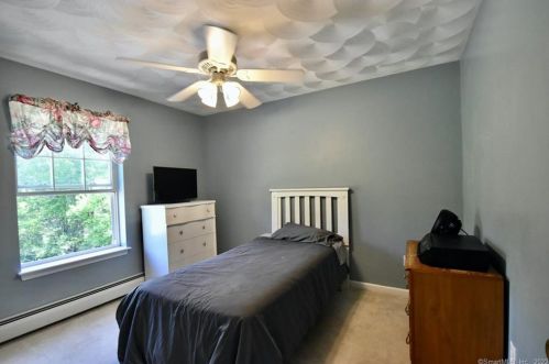 110 Brickhouse Rd, Killingly CT 06239-3439 exterior