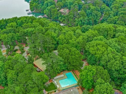 5545 Hidden Harbor Trl, Gainesville GA 30504-8186 exterior