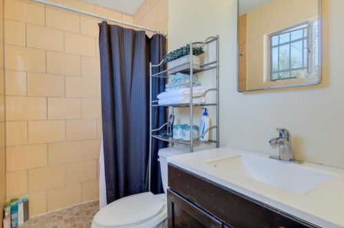 5743 38 Dr, Phoenix AZ 85053-2811 exterior