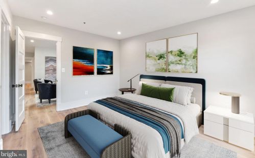 1332 Independence Ave, Washington DC  20003-2365 exterior