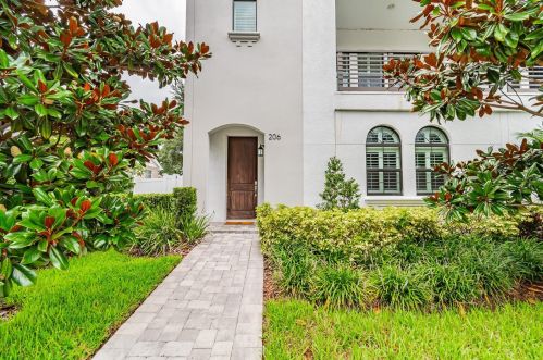 206 Audubon Ave, Tampa, FL 33609-3268