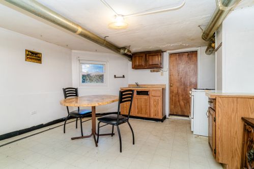 6329 Mozart St, Chicago IL 60629-2324 exterior