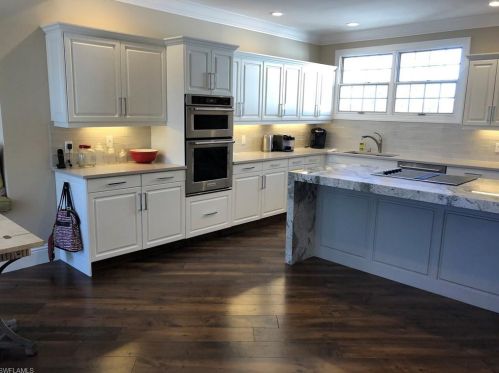 827 Ashburton Dr, Naples FL 34110-7906 exterior