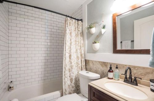 1442 Hosea L Williams Dr, Atlanta GA  30317-1732 exterior