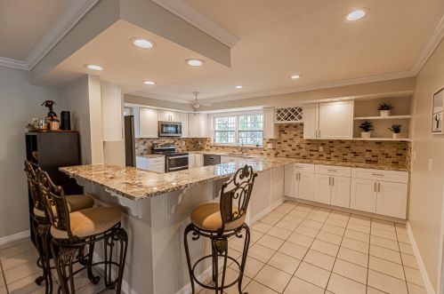 1891 Erwin Rd, Fort Pierce FL  34952-5517 exterior