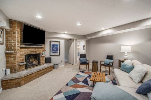 2804 Bronson Blvd, Kalamazoo MI  49008-2360 exterior