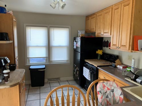 3573 84th St, Milwaukee, WI 53228-1501