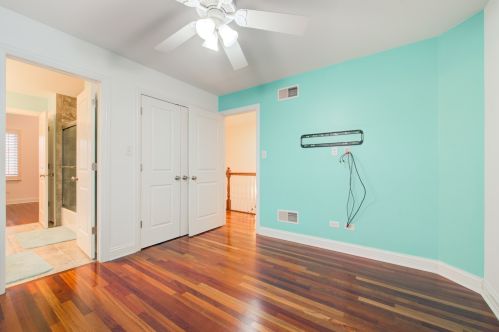 435 37th Pl, Chicago IL 60632-1621 exterior