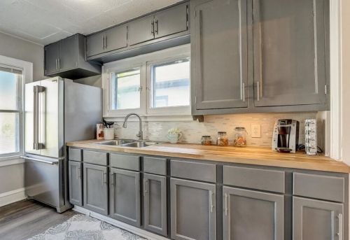 5808 38th St, Milwaukee WI  53209-4024 exterior