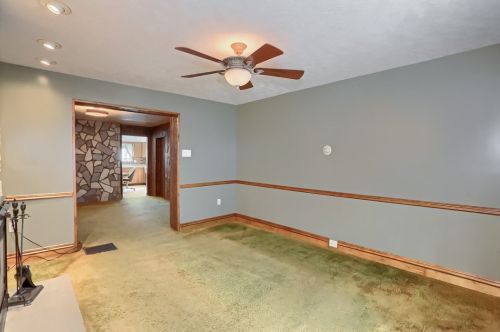 2771 Bergman St, Pittsburgh PA  15204-1901 exterior