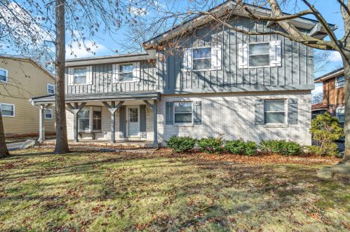 7755 80th St, Milwaukee, WI 53223-3809