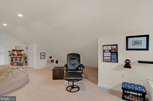 215 Marne Ave, Tavistock NJ 08033-1444 exterior