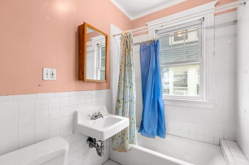 84 Brooks St, Boston MA exterior