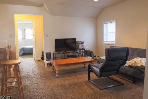 55 Montague Pl, Montclair NJ  07042-2819 exterior