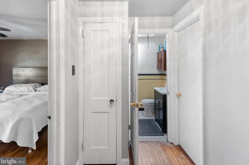 134 Weymouth Rd, Darby PA 19023-1424 exterior