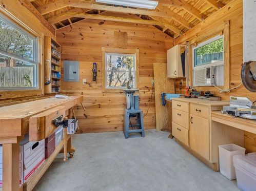 4465 Kings Pt Cir, Atlanta GA 30338-5918 exterior