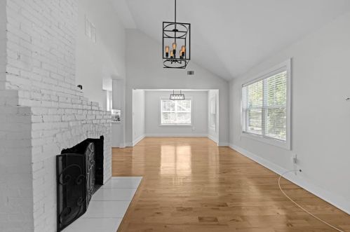 1731 Madrona St, Atlanta GA  30318-6427 exterior