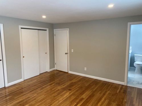 50 Colvintown Rd, Coventry RI 02816-8564 exterior