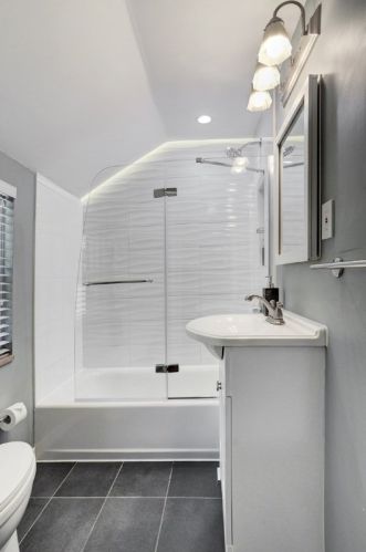 2617 Blackridge Ave, Pittsburgh PA 15235-4130 exterior