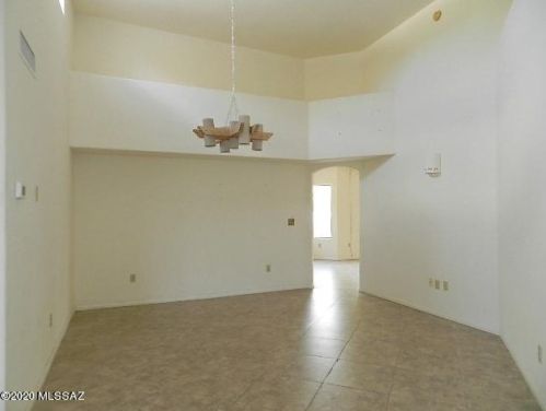 1511 Crystal Downs Ct, Tucson AZ 85737-7215 exterior