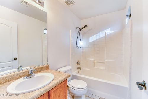 660 Echo Mesa Dr, Green Valley AZ 85614-5487 exterior