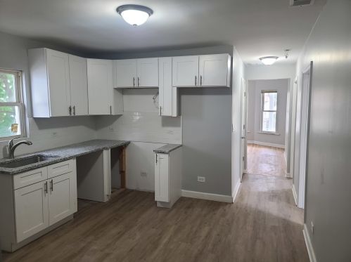 4249 Central Park Ave, Chicago IL  60618-2019 exterior