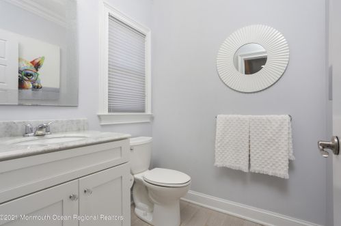 82 Cedar Ave, Red Bank NJ 07711 exterior